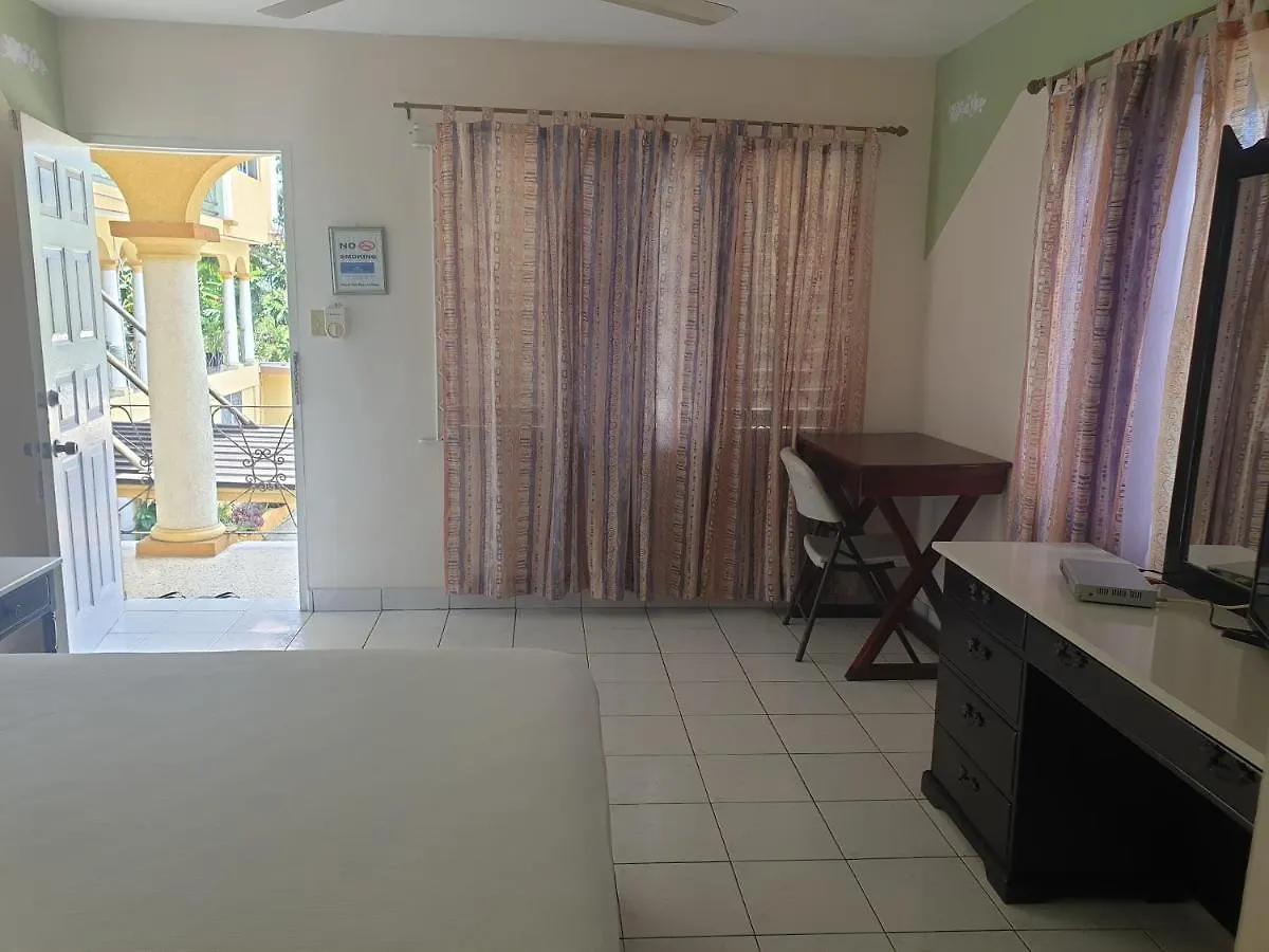 Palm Bay Guest House & Restaurant Montego Bay