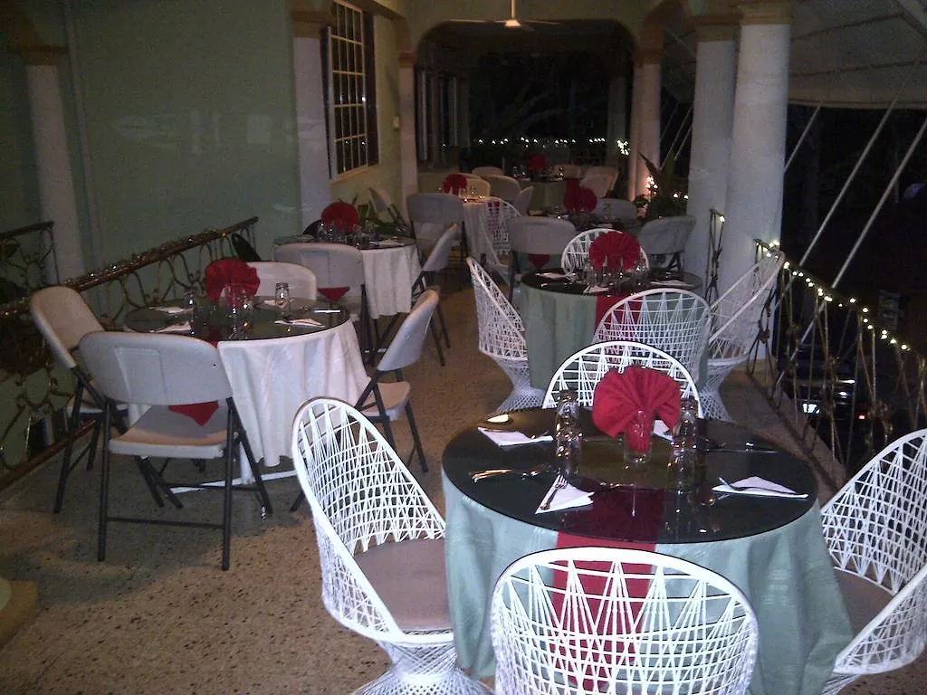 Palm Bay Guest House & Restaurant Montego Bay