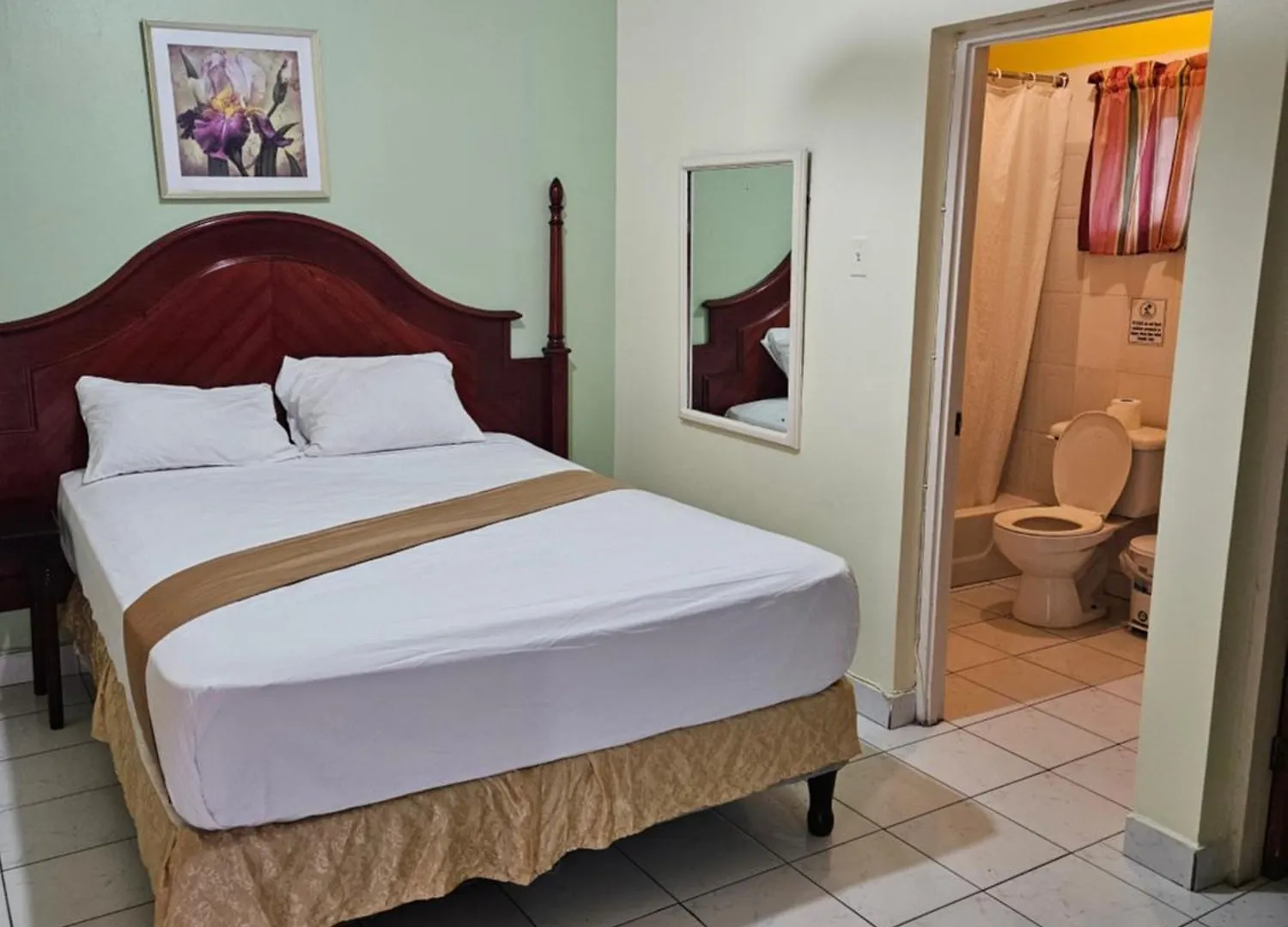 Palm Bay Guest House & Restaurant Montego Bay 0*,  Giamaica