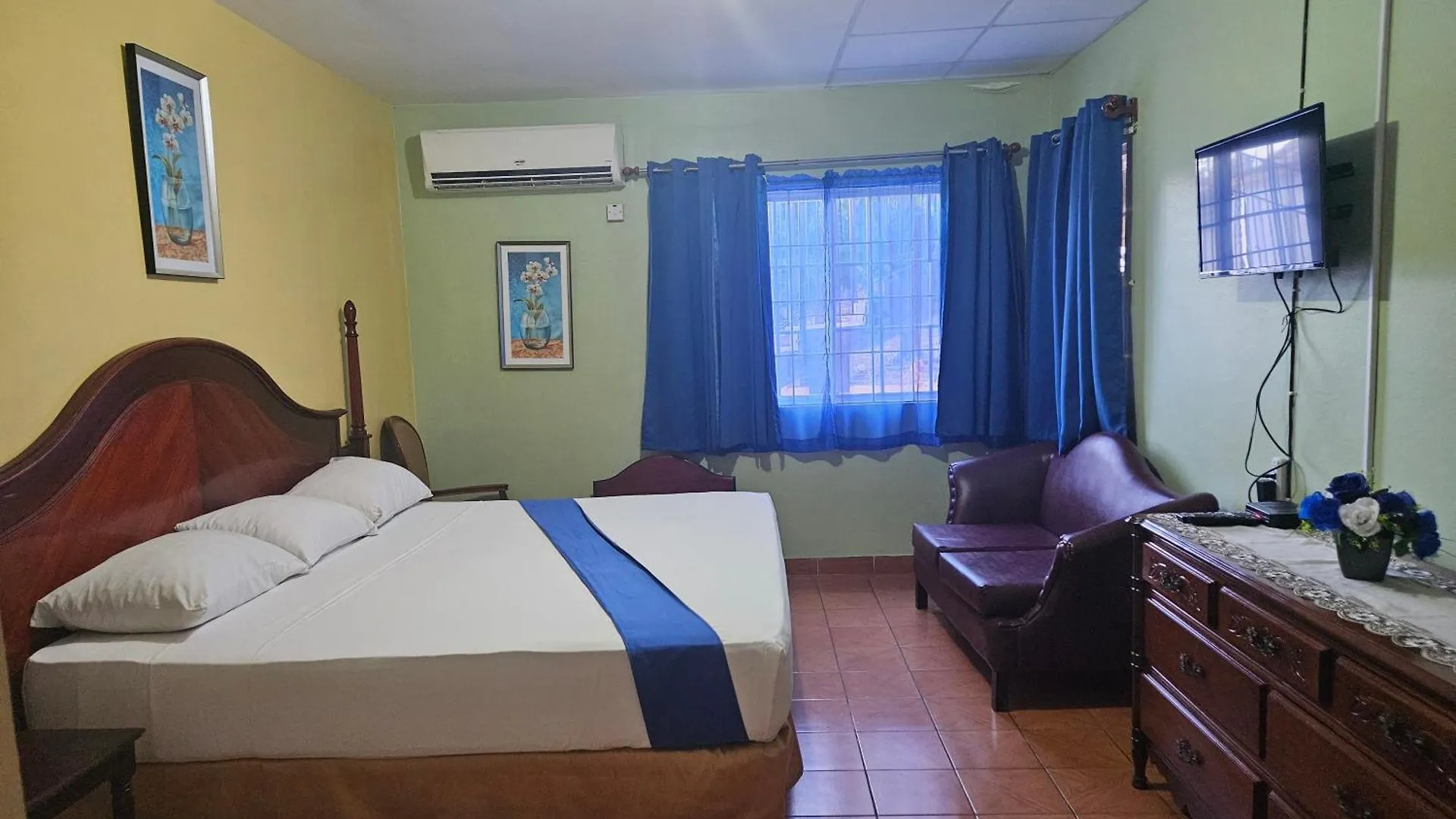 Palm Bay Guest House & Restaurant Montego Bay 0*,  Giamaica