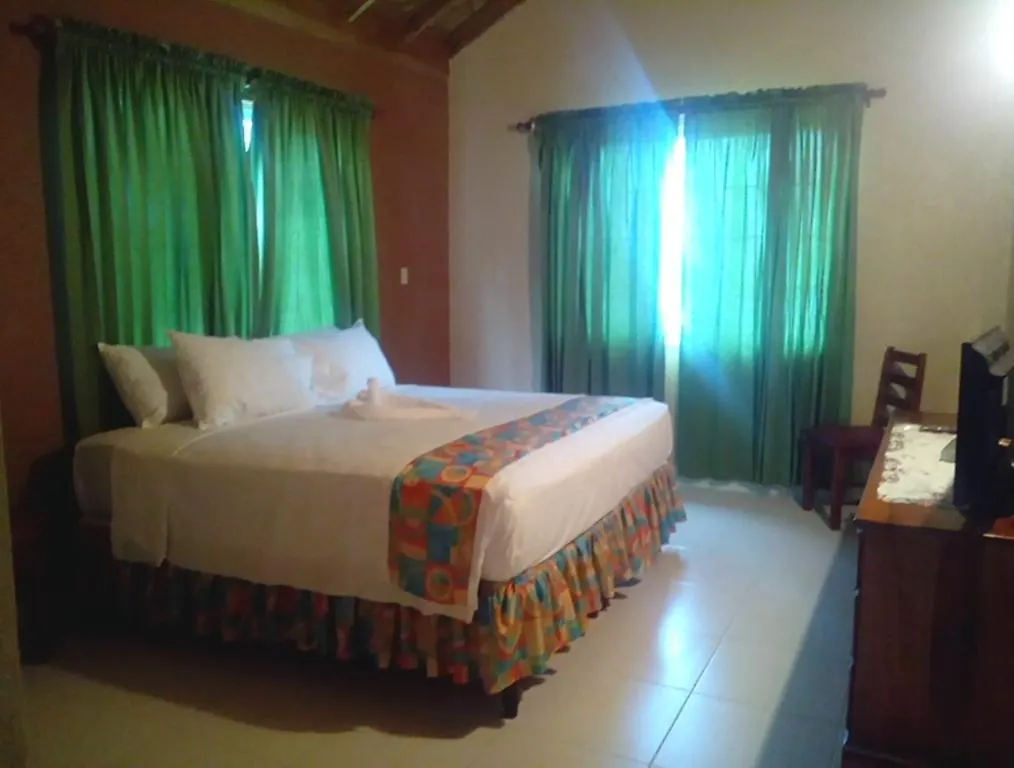 Palm Bay Guest House & Restaurant Montego Bay