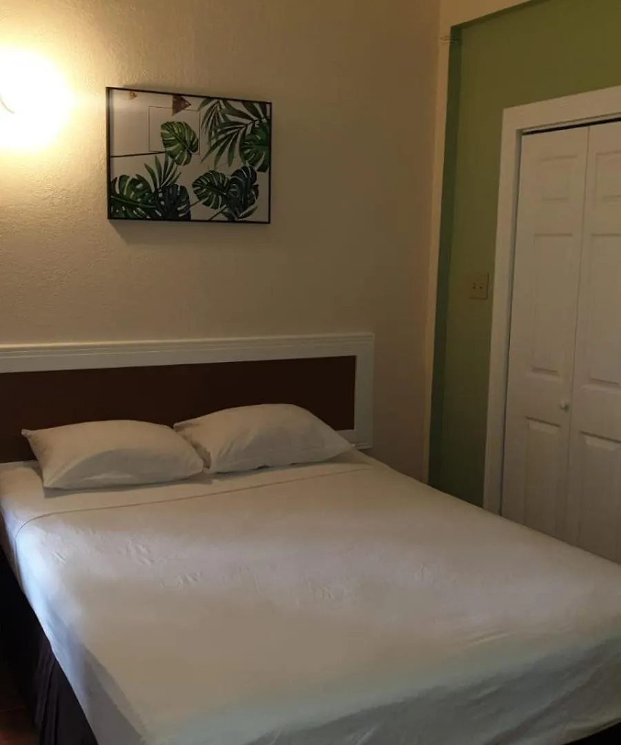 Palm Bay Guest House & Restaurant Montego Bay